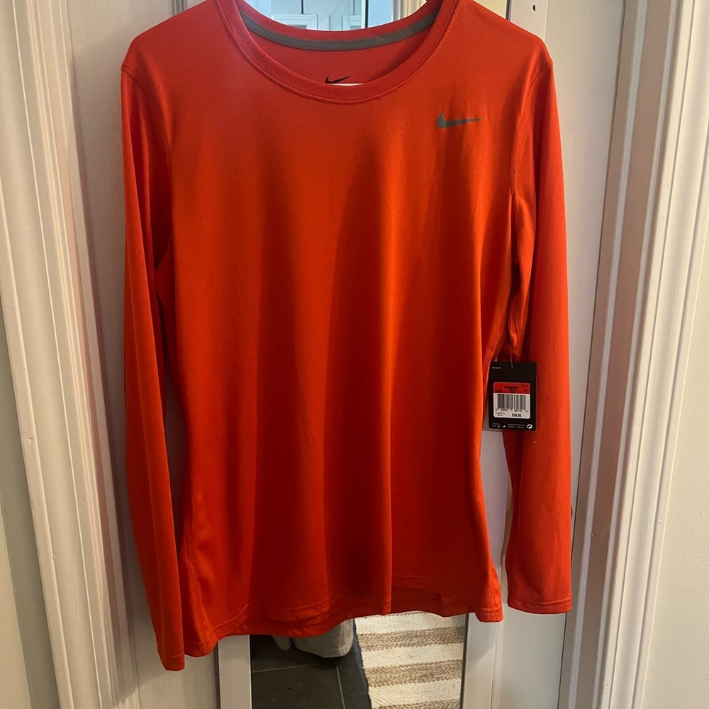 NWT Nike Women’s Vibrant Orange Long Sleeve Tee